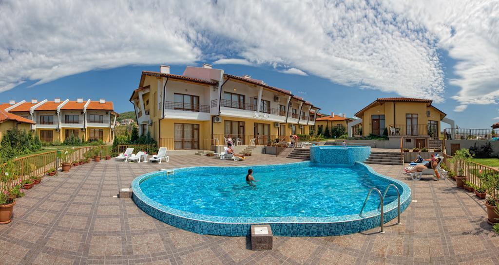 Montemar Villas Sunny Beach Exterior foto